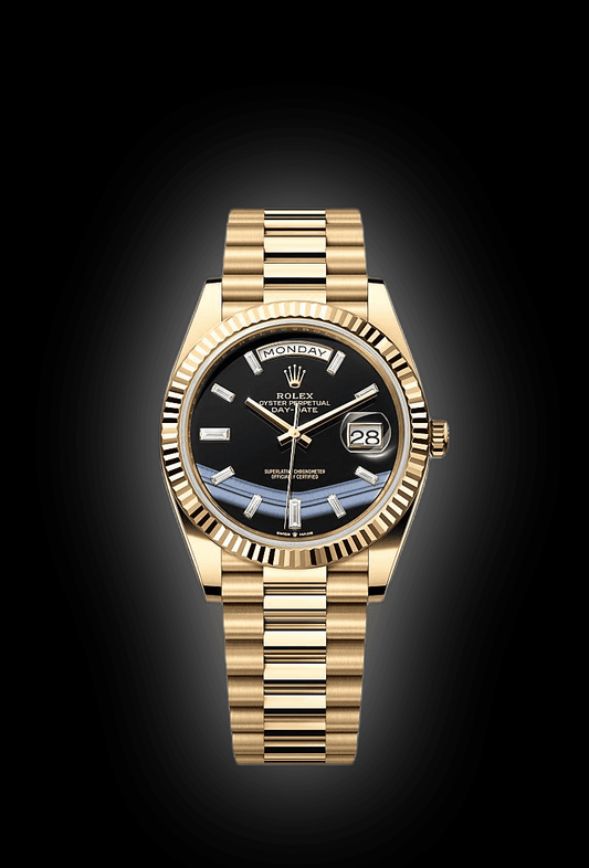 Plain watch