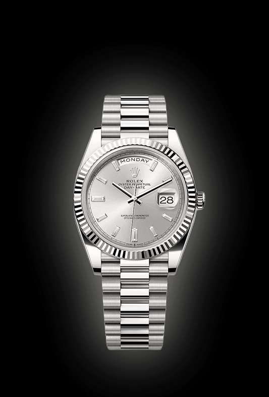 Plain watch